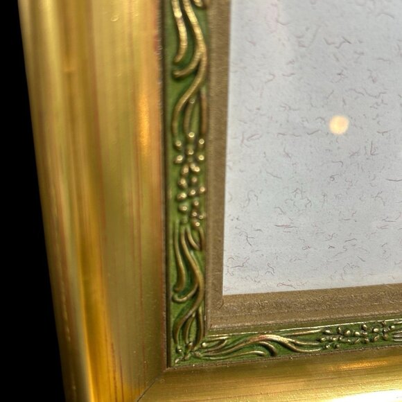 Vintage BURNES OF BOSTON Easel Picture Frame Ornate Gold Tone w Green Patina - Picture 2 of 8